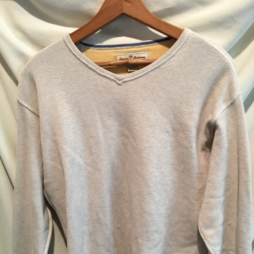 Tommy Bahama V neck Sweater